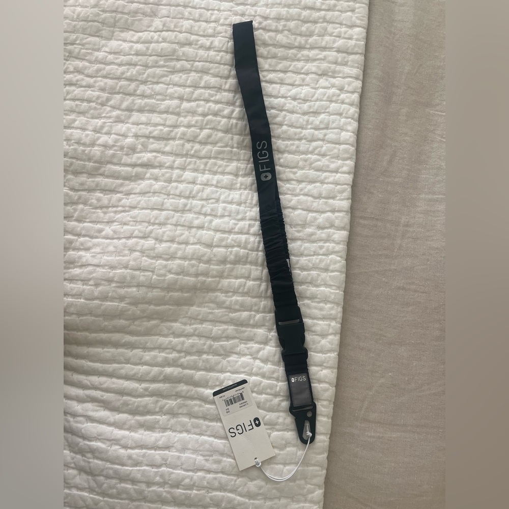 FIGS Black Lanyard